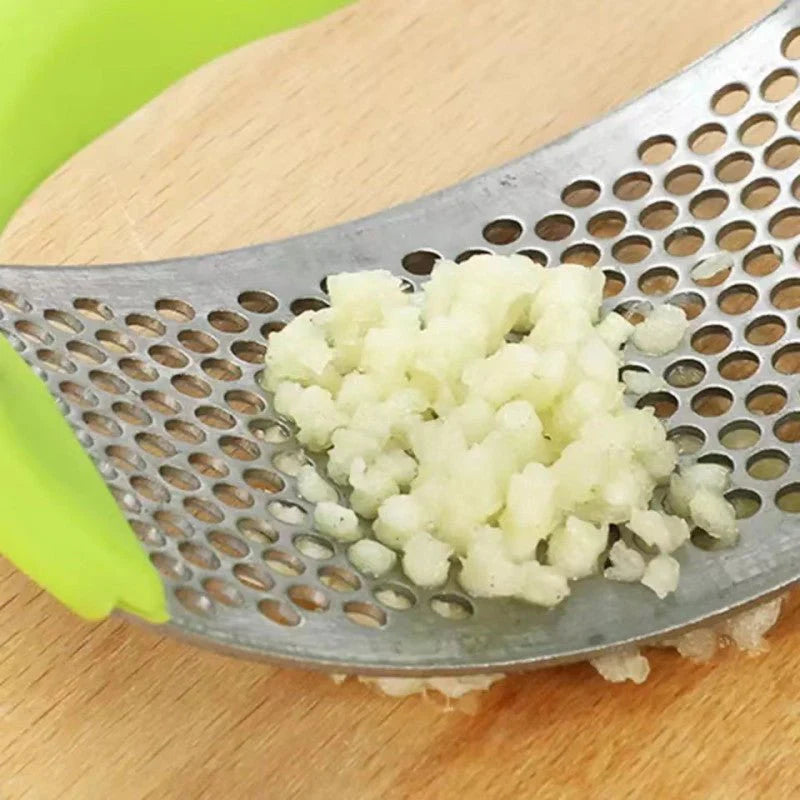 Multi-Function Garlic Presser | أداة عصر الثوم
